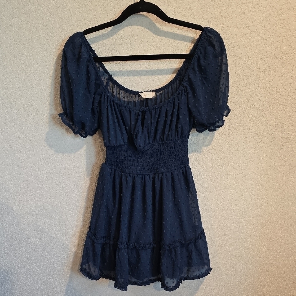 Altard State Elegant Navy Puff Sleeve Dress